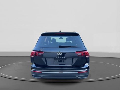 Certified 2024 Volkswagen Tiguan S image 4