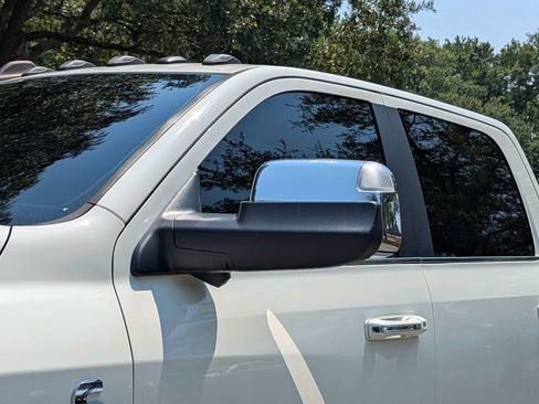 Used 2020 RAM 2500 Limited AWD/4WD image 11