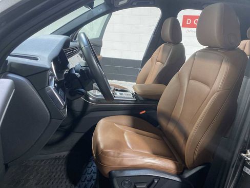 Used 2021 Audi Q7 3.0T Premium Plus AWD/4WD image 11