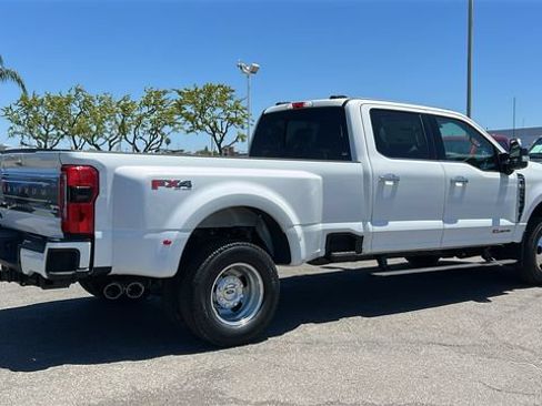 New 2026 Ford F350 Platinum w/ Platinum Plus Package AWD/4WD image 3