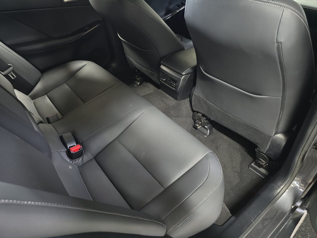 Used 2024 Lexus IS 350 F Sport w/ Accessory Package 2 RWD image 16