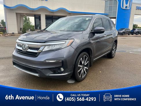 Used 2019 Honda Pilot Touring image 1