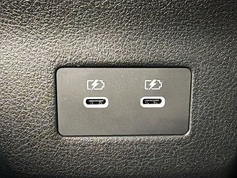 New 2026 Nissan Kicks SR image 27