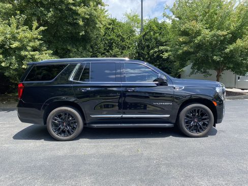 Used 2022 GMC Yukon SLT RWD image 10