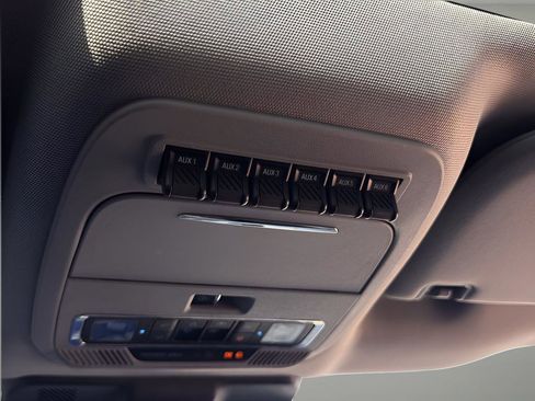 Used 2023 Ford F350 Lariat w/ Lariat Ultimate Package image 21