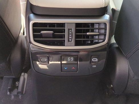 Used 2024 Lexus RX 350 w/ Technology Package image 25