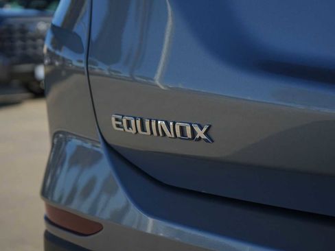 Used 2024 Chevrolet Equinox LT image 8