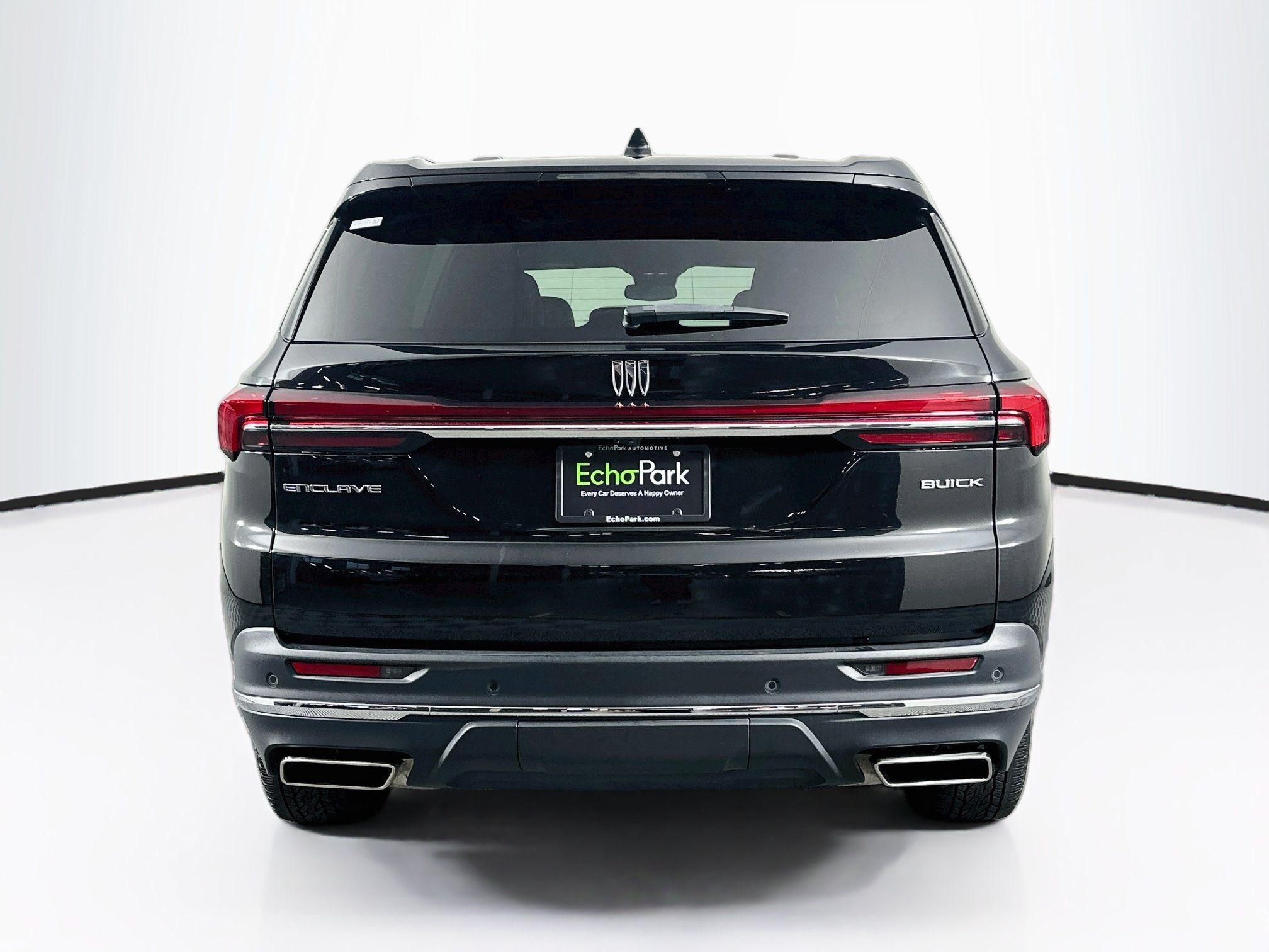 Used 2025 Buick Enclave Preferred FWD image 7