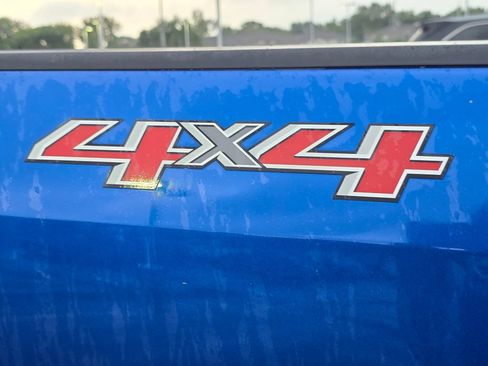 Used 2020 Chevrolet Colorado W/T w/ WT Convenience Package AWD/4WD image 12