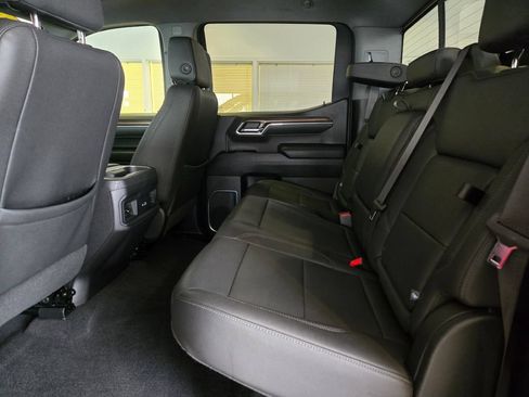 Certified 2024 Chevrolet Silverado 1500 LT Trail Boss w/ LT Trail Boss Premium Package AWD/4WD image 17