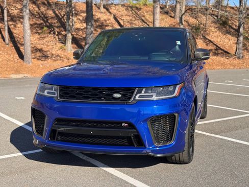 Used 2019 Land Rover Range Rover Sport SVR image 3
