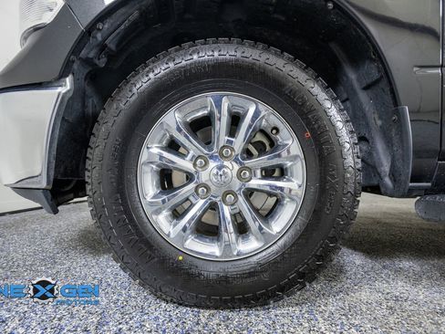 Used 2018 RAM 1500 Big Horn AWD/4WD image 49