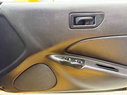 Used 2002 Chrysler Prowler RWD image 36