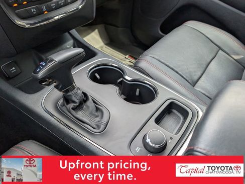 Used 2018 Dodge Durango R/T w/ Technology Group AWD/4WD image 24