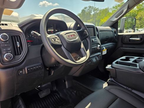 New 2026 GMC Sierra 2500 Pro w/ Convenience Package AWD/4WD image 12