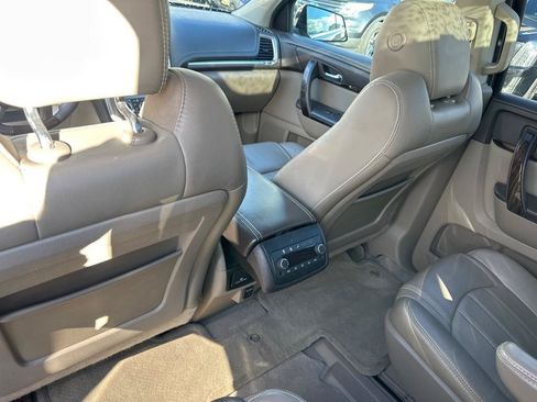 Used 2014 GMC Acadia Denali AWD/4WD image 21
