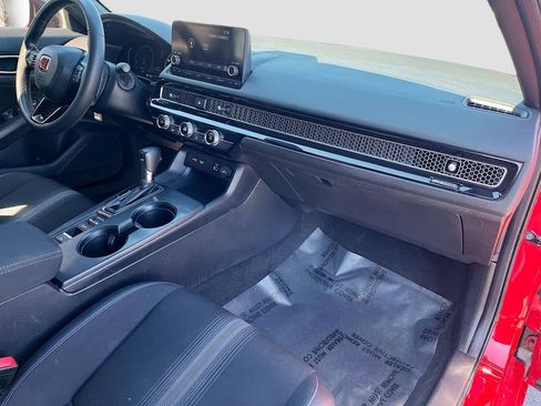Used 2023 Honda Civic Sport image 26