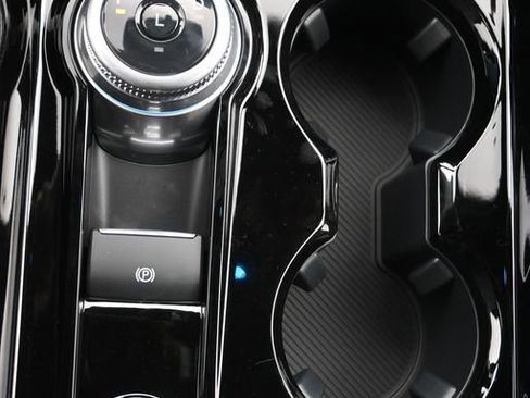 New 2026 Ford Explorer Platinum image 15