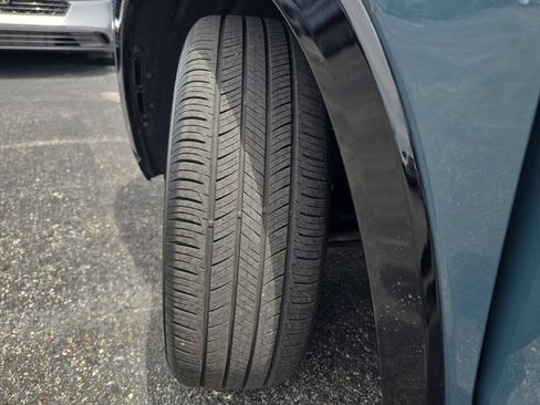 Certified 2024 Honda HR-V EX-L image 31