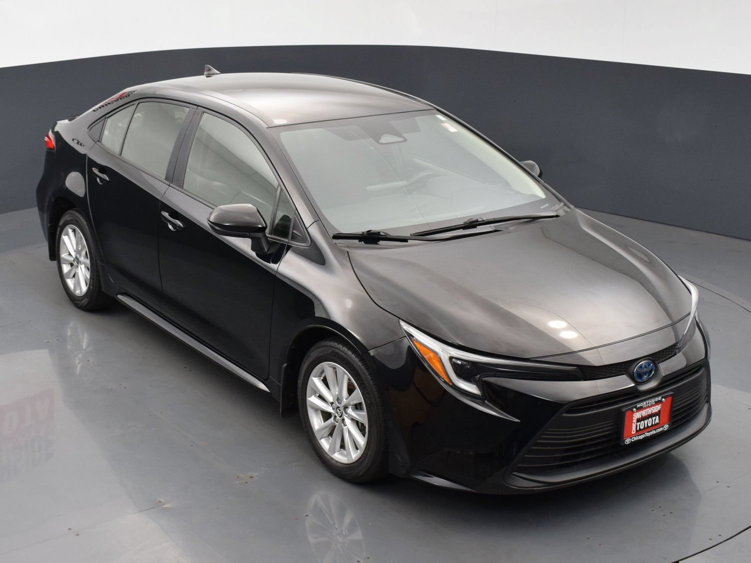 Used 2023 Toyota Corolla LE w/ LE Convenience Package FWD image 21