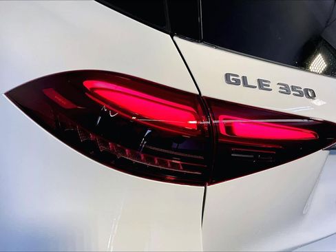 New 2026 Mercedes-Benz GLE 350 4MATIC image 5