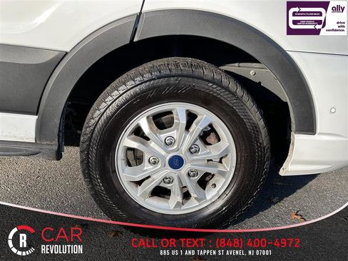 Used 2021 Ford Transit 350 XLT RWD image 15