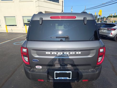 Used 2023 Ford Bronco Sport Outer Banks w/ Tech Package AWD/4WD image 4