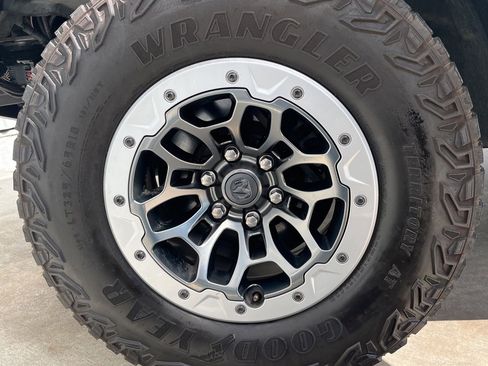 Used 2022 RAM 1500 TRX w/ TRX Level 2 Equipment Group AWD/4WD image 22