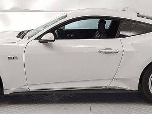 Certified 2024 Ford Mustang GT Premium RWD image 5