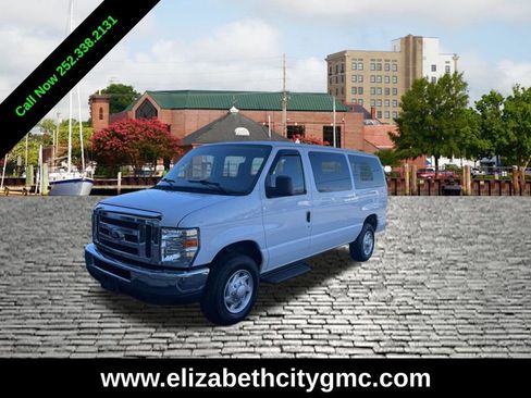 Used 2014 Ford E-350 and Econoline 350 XLT image 1
