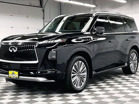 Used 2025 INFINITI QX80 Sensory w/ Exterior Package AWD/4WD image 12