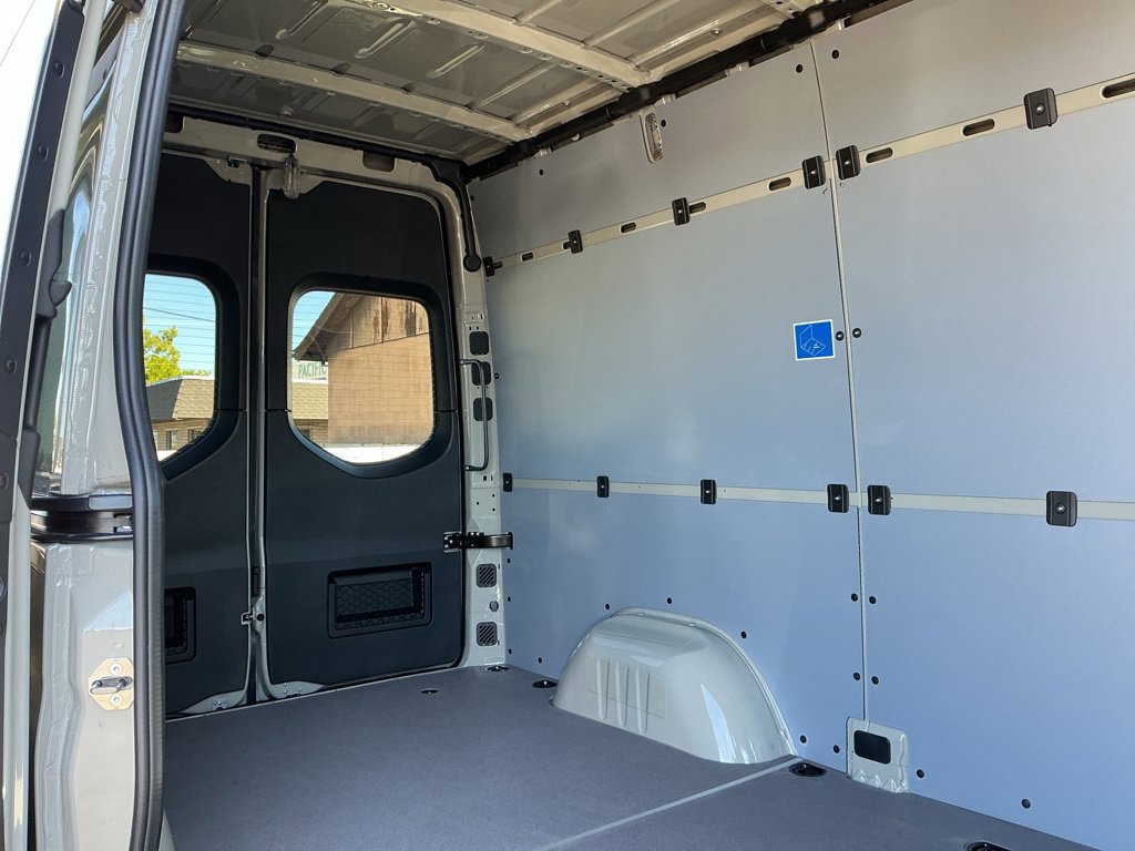 New 2026 Mercedes-Benz Sprinter 2500 image 26
