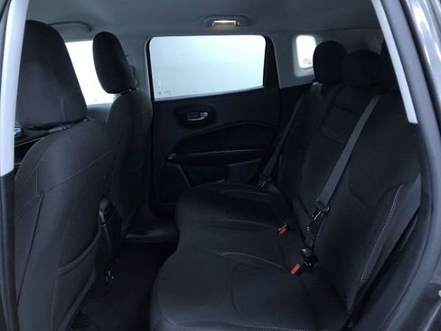 Used 2019 Jeep Compass Sport FWD image 12