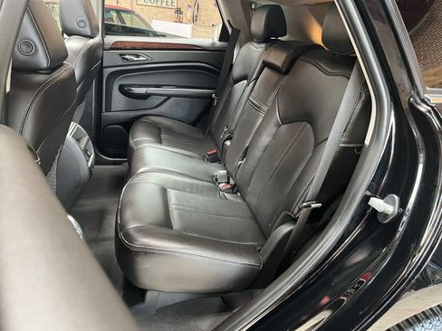 Used 2014 Cadillac SRX Luxury w/ Driver Awareness Package FWD image 22