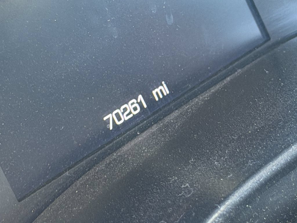 Used 2018 Chevrolet Colorado Z71 AWD/4WD image 5
