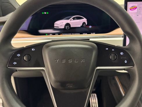Used 2024 Tesla Model X AWD/4WD image 16