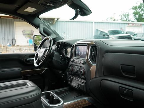 Used 2022 Chevrolet Silverado 2500 High Country w/ Z71 Off-Road Package AWD/4WD image 15