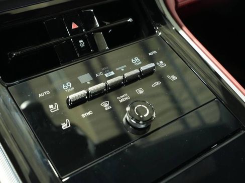 New 2026 Porsche Panamera 4 AWD/4WD image 23