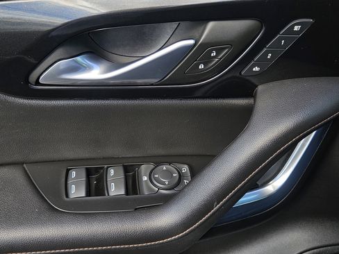 Used 2022 Chevrolet Blazer Premier w/ Enhanced Convenience Package image 19