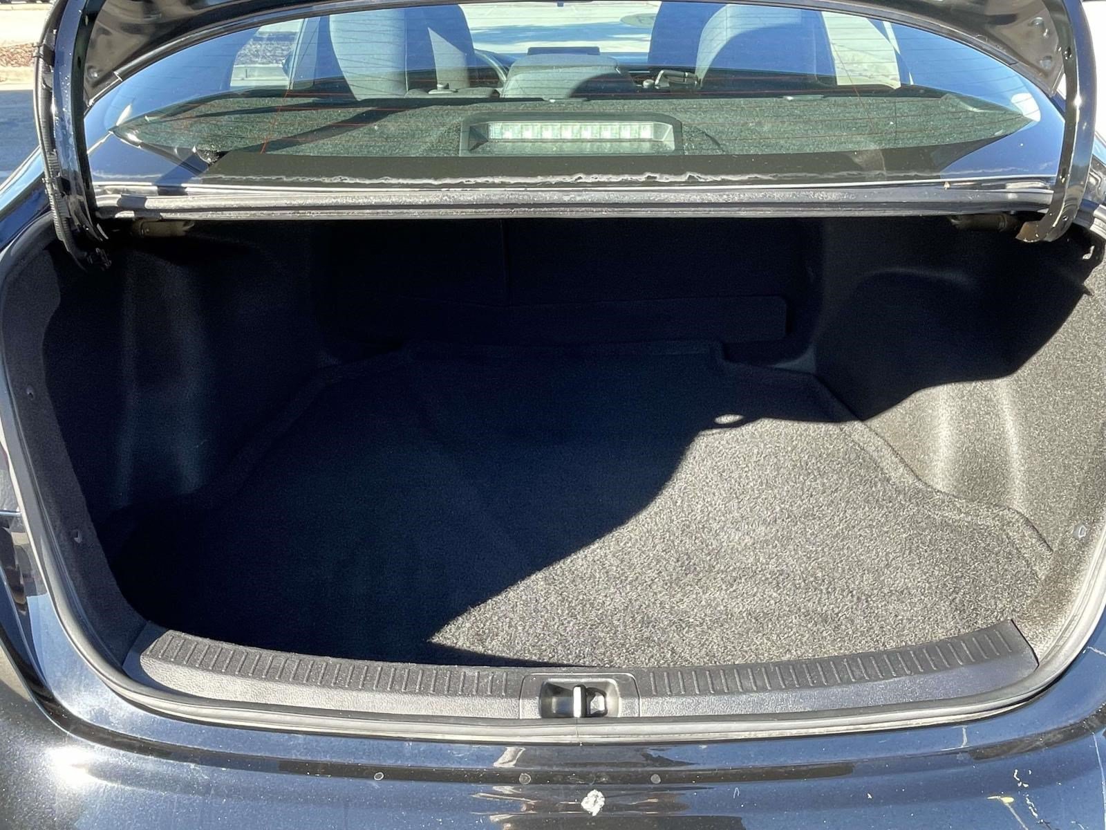 Used 2023 Toyota Corolla LE FWD image 9