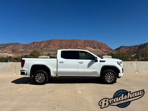 Used 2021 GMC Sierra 1500 AT4 image 3