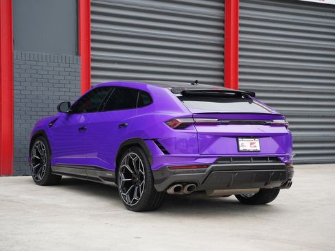 Used 2024 Lamborghini Urus Performante image 9
