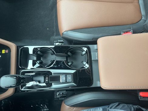 New 2026 Subaru Forester Touring image 17