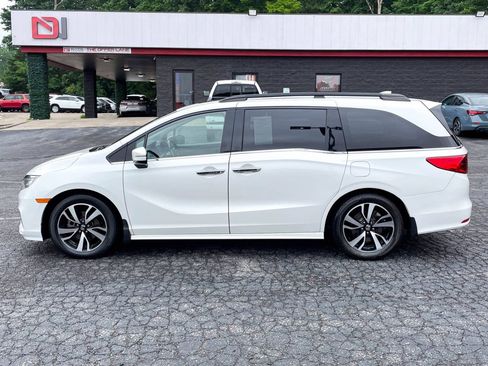 Used 2020 Honda Odyssey Elite image 3
