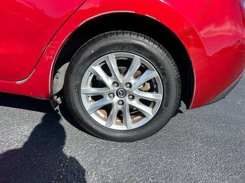 Used 2016 MAZDA MAZDA3 i Sport w/ Preferred Equipment Package image 10
