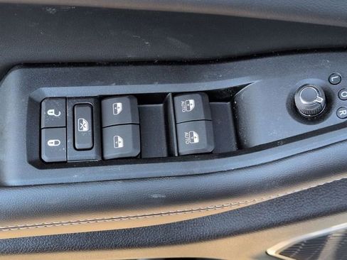 New 2026 Jeep Grand Cherokee Limited w/ Trailer Tow Package image 15