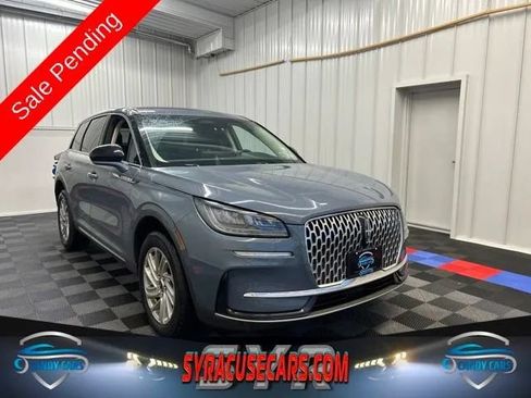 Used 2024 Lincoln Corsair AWD image 1