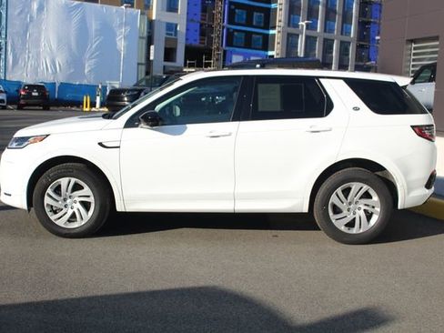 Used 2025 Land Rover Discovery Sport S image 6