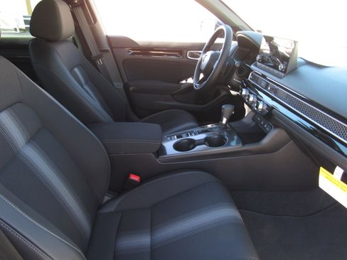 New 2026 Honda Civic Sport image 7