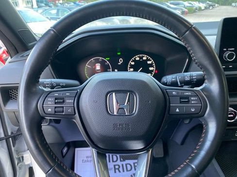 Used 2023 Honda CR-V Sport image 11